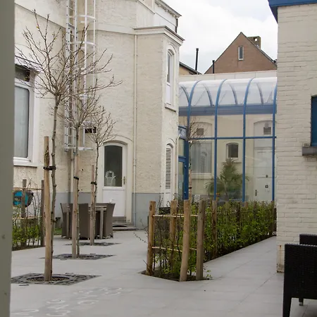 Golden Tree Otel Brugge
