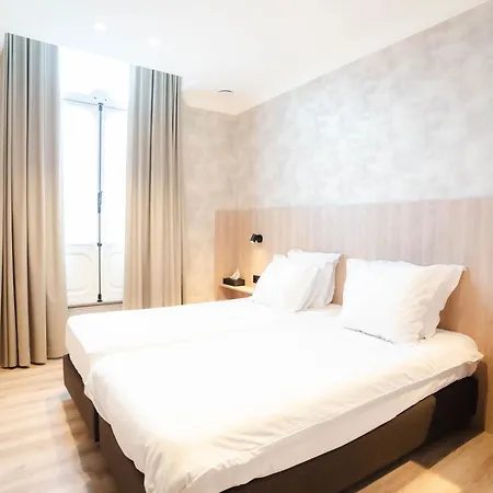 Golden Tree Otel Brugge