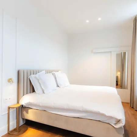 Golden Tree Otel Brugge